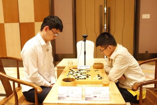棋牌手机版下载苹果版1977棋牌苹果手机下载