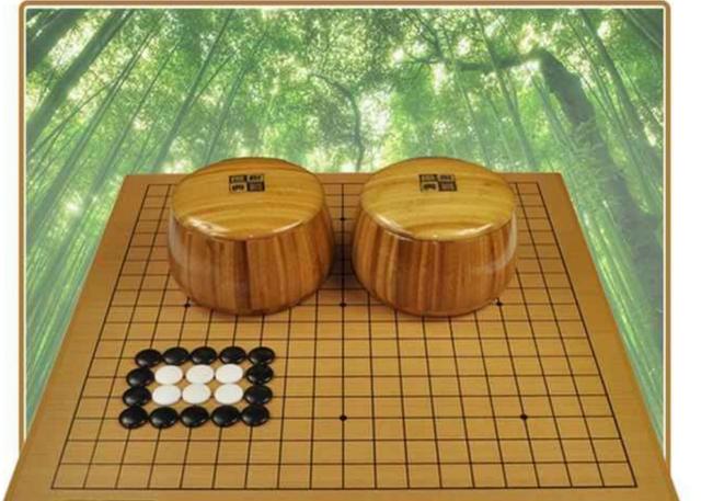 扑克、麻将、军棋和五子棋是哪国人发明的？象棋是不是韩信发明的？-第3张图片-亚星国际官网