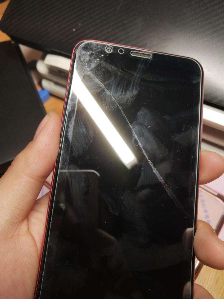 华为手机破屏的图片40秒破华为锁屏密码