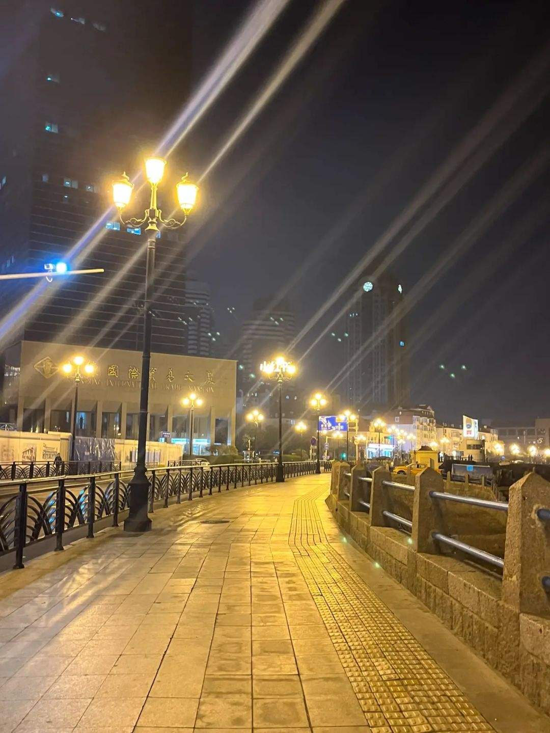 苹果手机拍夜景人物视频苹果手机拍摄视频电脑无法播放