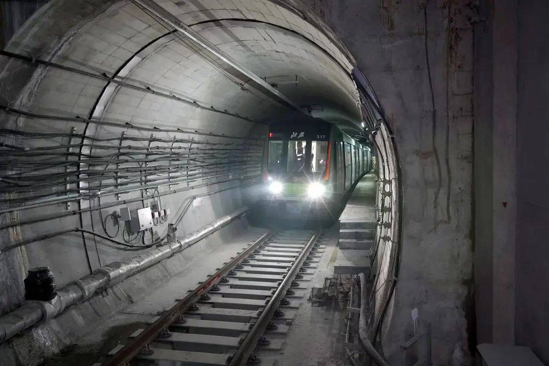 北京地铁华为手机号
:北京地铁16号线南段开始“跑图”！今年底开通