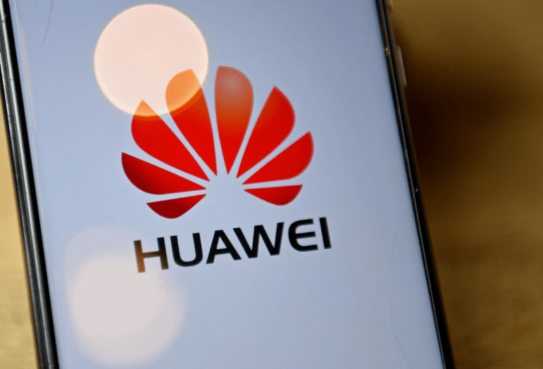 华为手环怎么接手机软件
:两个消息传来，孟晚舟带队“出征”，任正非食言了？