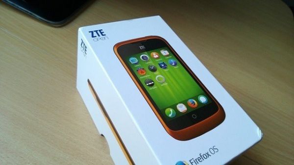 华为5g手机开箱评测
:Firefox OS手机ZTE Open开箱与简单评测