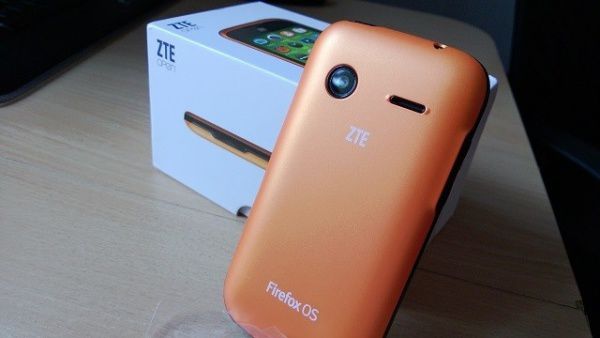 华为5g手机开箱评测
:Firefox OS手机ZTE Open开箱与简单评测-第4张图片-亚星国际官网