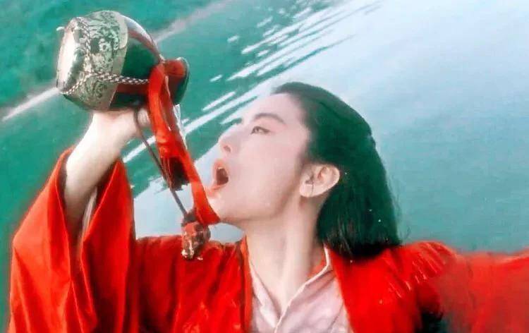 剑与天下苹果版
:曹公公隐退将武侠剧倒退20年｜有谁在看新版雪中神雕-第3张图片-亚星国际官网
