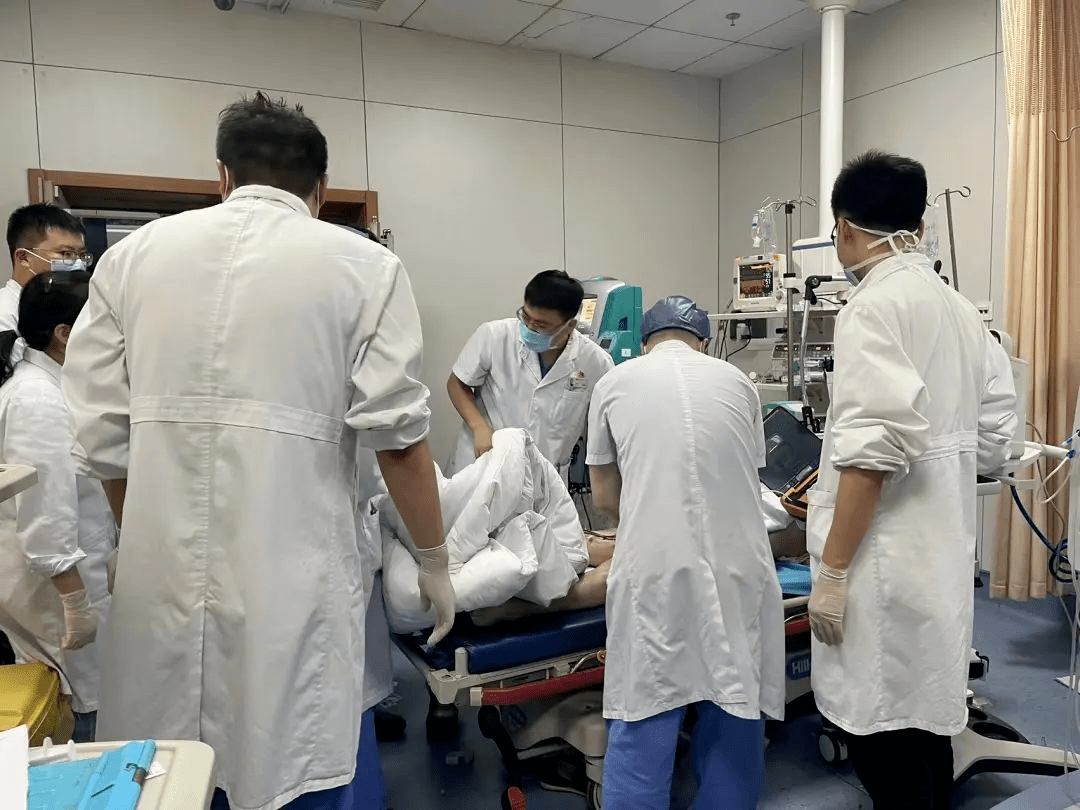 苹果4蜂窝版使用:当心！近期已有多人因它进了ICU
