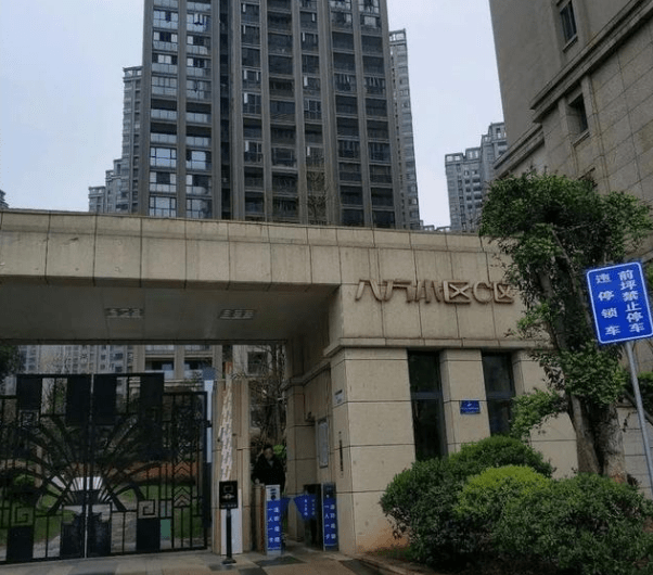 八方手机城:河东的“小八方”？明昇壹城小区怎么样？环境、配套如何？
